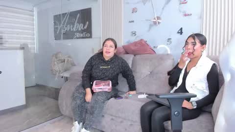 Abella online show from 10-09-25, 02:04