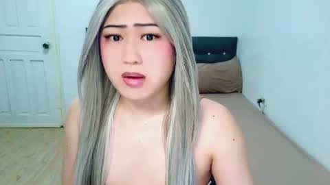 Snapshot of abella_dangerxxx chatting on 07-25-26, 07:39 Abella online show from 07-25-26, 07:39