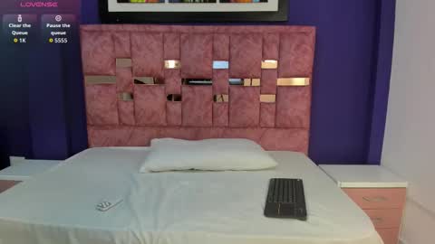 abella_lov online show from 11-28-25, 12:19