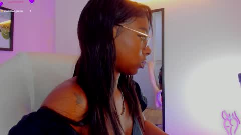 Snapshot of abigail_montoya chatting on 03-25-26, 11:27 Abigail online show from 03-25-26, 11:27