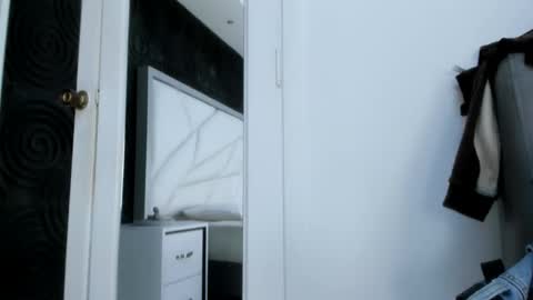 Abigail online show from 11-13-25, 11:09