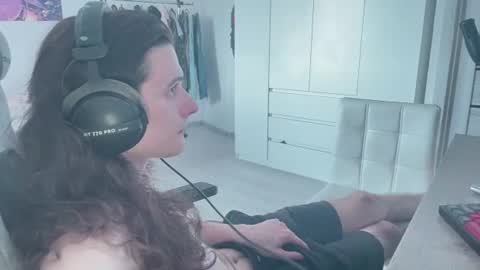 hi  cum in pvt noi extra tip online show from 06-21-26, 10:29