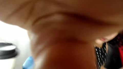 Snapshot of abril_beltran_ chatting on 11-11-25, 10:32 Abril Beltran online show from 11-11-25, 10:32