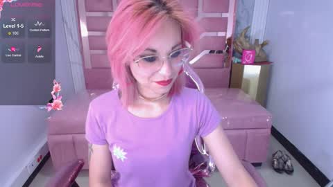 abril_ch_ online show from 03-12-26, 12:22