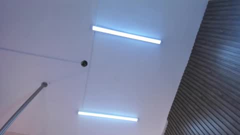 Snapshot of abril_ricci chatting on 02-20-25, 10:37 Abril  online show from 02-20-25, 10:37