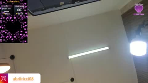 Snapshot of abril_ricci chatting on 03-10-25, 03:45 Abril  online show from 03-10-25, 03:45