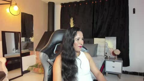 Abril online show from 06-04-26, 03:56