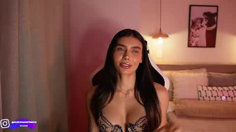 My name is Alexa. Please say hello I like to chat with you. If you have requests please use tip online show from 03-30-26, 11:28