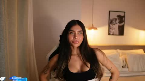 Snapshot of abril_w18 chatting on 05-22-26, 09:42 My name is Alexa. Please say hello I like to chat with you. If you have requests please use tip online show from 05-22-26, 09:42