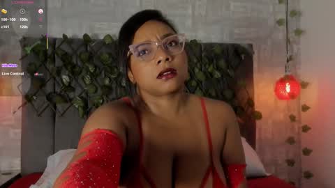 abrilsantana_ online show from 11-04-25, 04:00