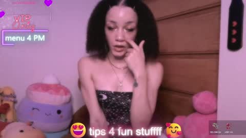 Snapshot of abruisedpeach chatting on 05-30-26, 03:25 Peach online show from 05-30-26, 03:25