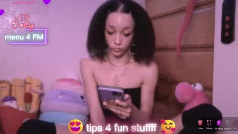 Snapshot of abruisedpeach chatting on 06-09-26, 02:45 Peach online show from 06-09-26, 02:45
