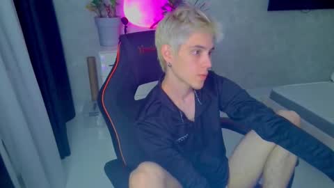 Nick online show from 09-14-25, 04:39