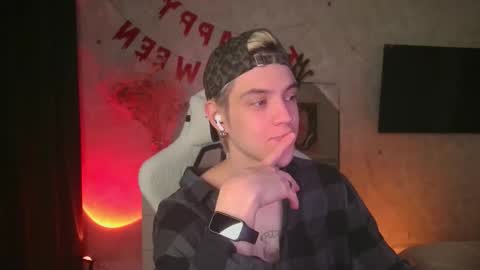 Nick online show from 10-30-25, 04:08