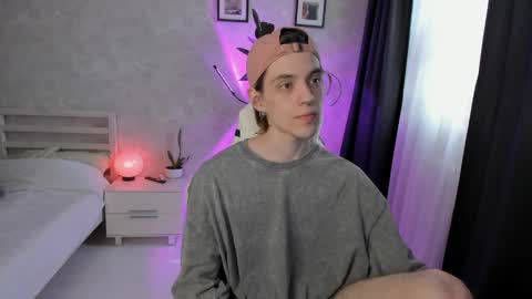 Nick online show from 05-18-26, 02:34