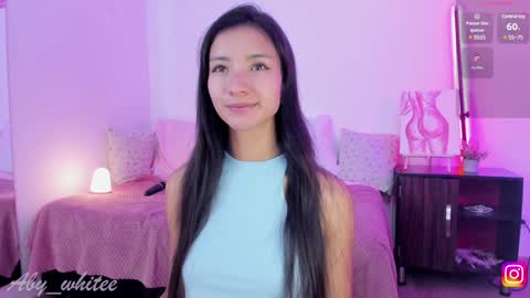 Snapshot of aby_whitee chatting on 02-03-25, 11:31 Aby online show from 02-03-25, 11:31