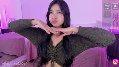 Snapshot of aby_whitee chatting on 02-08-25, 04:14 Aby online show from 02-08-25, 04:14