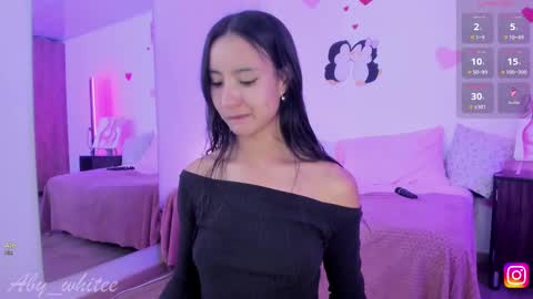 Snapshot of aby_whitee chatting on 02-22-25, 04:40 Aby online show from 02-22-25, 04:40