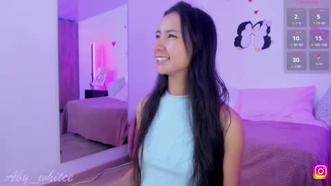 Snapshot of aby_whitee chatting on 03-01-25, 03:21 Aby online show from 03-01-25, 03:21