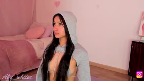 Snapshot of aby_whitee chatting on 10-09-25, 03:37 Aby online show from 10-09-25, 03:37