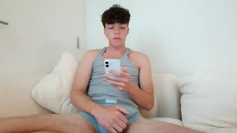 Snapshot of acascioz chatting on 05-29-26, 07:56 acascioz online show from 05-29-26, 07:56