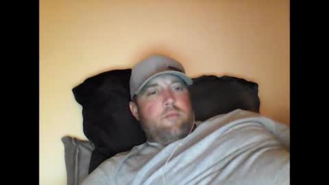 Snapshot of ace2 chatting on 09-29-25, 12:16 ace2 online show from 09-29-25, 12:16