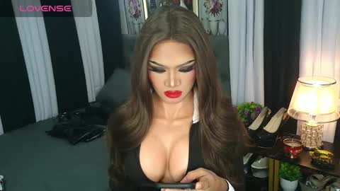 Ace Brandy online show from 11-19-25, 09:53