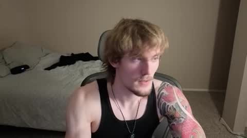 Snapshot of aceafterhours chatting on 01-19-26, 02:59 Ace online show from 01-19-26, 02:59