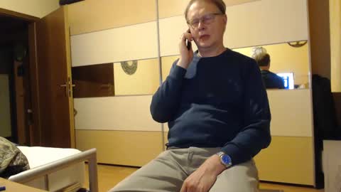 Snapshot of ach471 chatting on 12-07-24, 07:05 ach471 online show from 12-07-24, 07:05