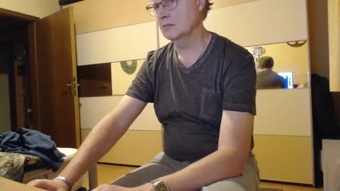 Snapshot of ach471 chatting on 12-10-24, 07:05 ach471 online show from 12-10-24, 07:05