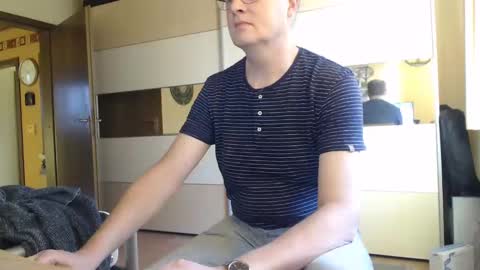 Snapshot of ach471 chatting on 12-22-24, 09:11 ach471 online show from 12-22-24, 09:11