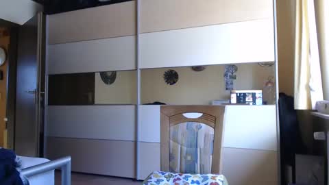 Snapshot of ach471 chatting on 02-18-25, 08:49 ach471 online show from 02-18-25, 08:49