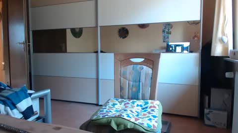 Snapshot of ach471 chatting on 03-05-25, 07:27 ach471 online show from 03-05-25, 07:27