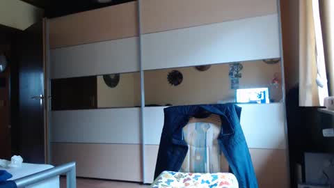 Snapshot of ach471 chatting on 03-11-25, 07:15 ach471 online show from 03-11-25, 07:15