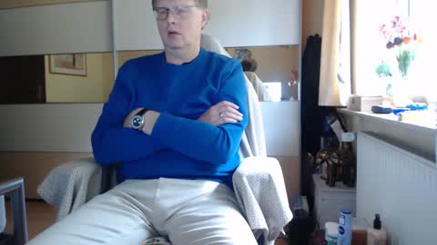 Snapshot of ach471 chatting on 09-26-25, 07:12 ach471 online show from 09-26-25, 07:12