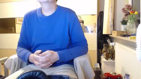 Snapshot of ach471 chatting on 09-30-25, 06:46 ach471 online show from 09-30-25, 06:46