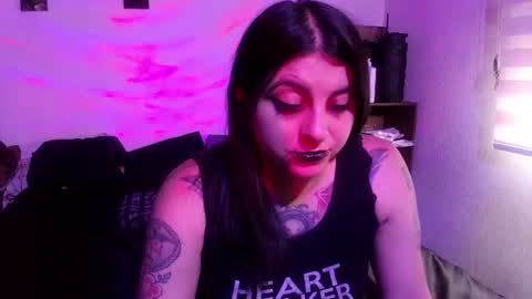 Snapshot of acid_alice666 chatting on 06-30-26, 09:27 Alice online show from 06-30-26, 09:27