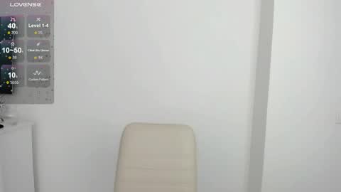 Anna FANSLY yesacid online show from 04-02-26, 01:36