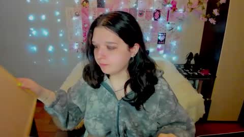 Kate online show from 04-14-26, 12:16