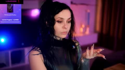 acid_pie online show from 11-18-25, 07:29