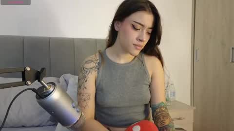 Snapshot of acidkaos chatting on 02-24-25, 12:41 Lana 3 online show from 02-24-25, 12:41