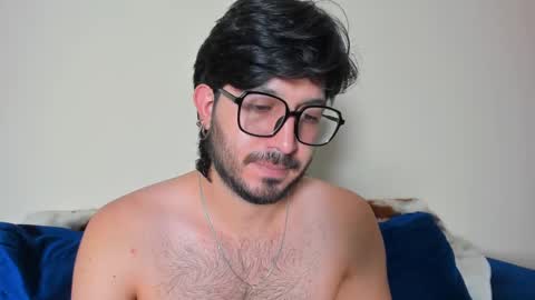 Snapshot of ackerman_eren_ chatting on 01-15-25, 06:51 R. online show from 01-15-25, 06:51