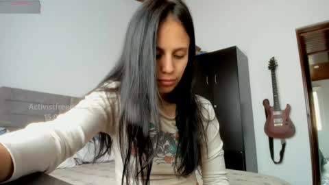 Helena online show from 06-15-26, 03:14