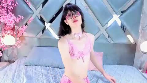    online show from 06-15-26, 08:22