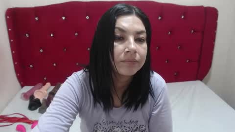 Ada online show from 11-06-25, 03:51