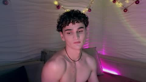 Adam online show from 01-05-25, 07:28