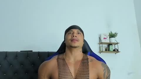 adam boss online show from 07-09-26, 08:40