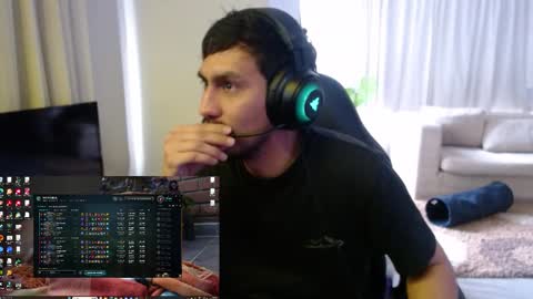 adam_evehotroom online show from 10-22-25, 09:47