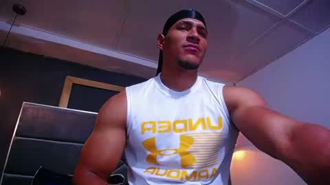 adam_fit19cm online show from 07-22-26, 02:31