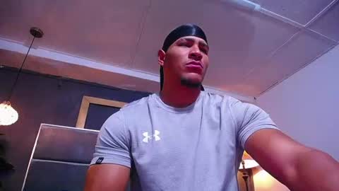 adam_fit19cm online show from 07-30-26, 01:43